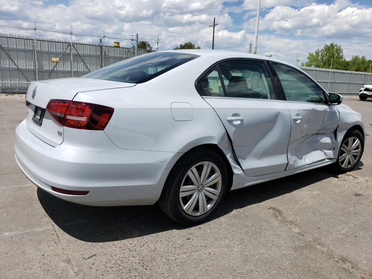 2017 VOLKSWAGEN JETTA S - Image 3