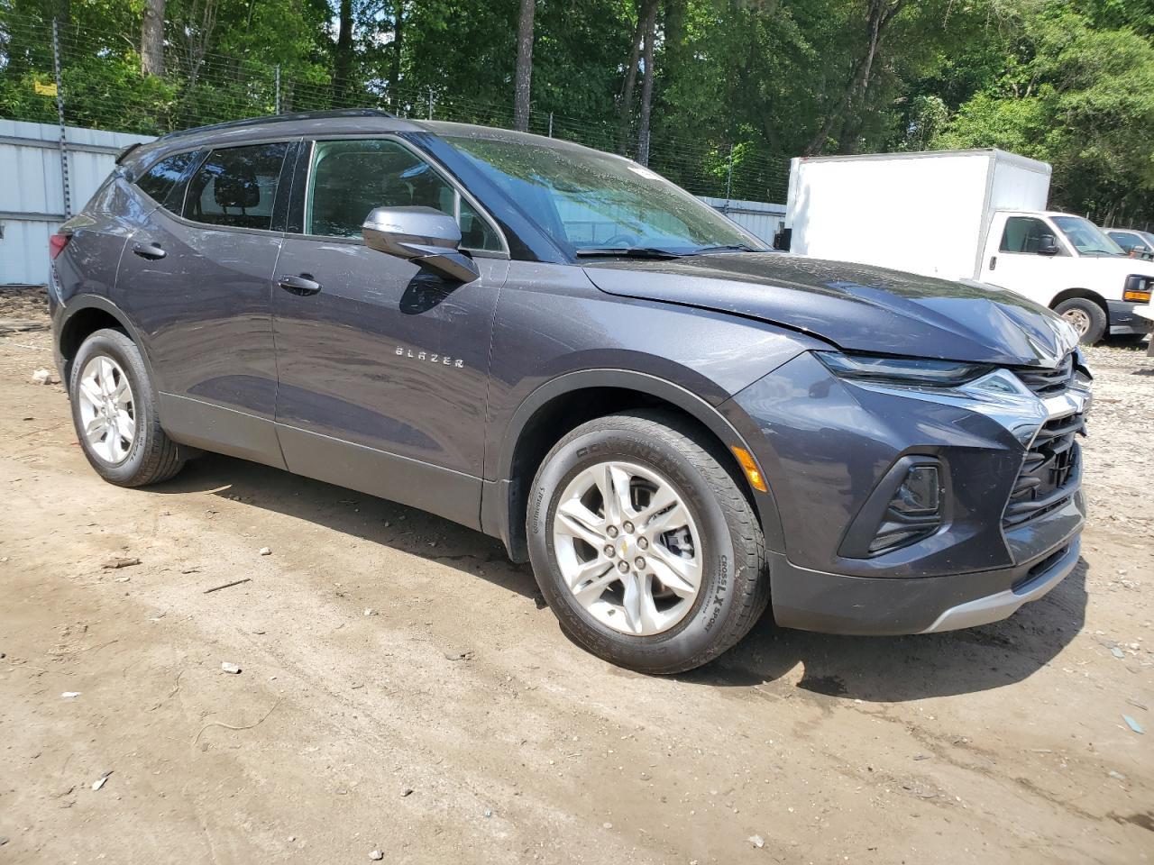 2021 CHEVROLET BLAZER 2LT - Image 4