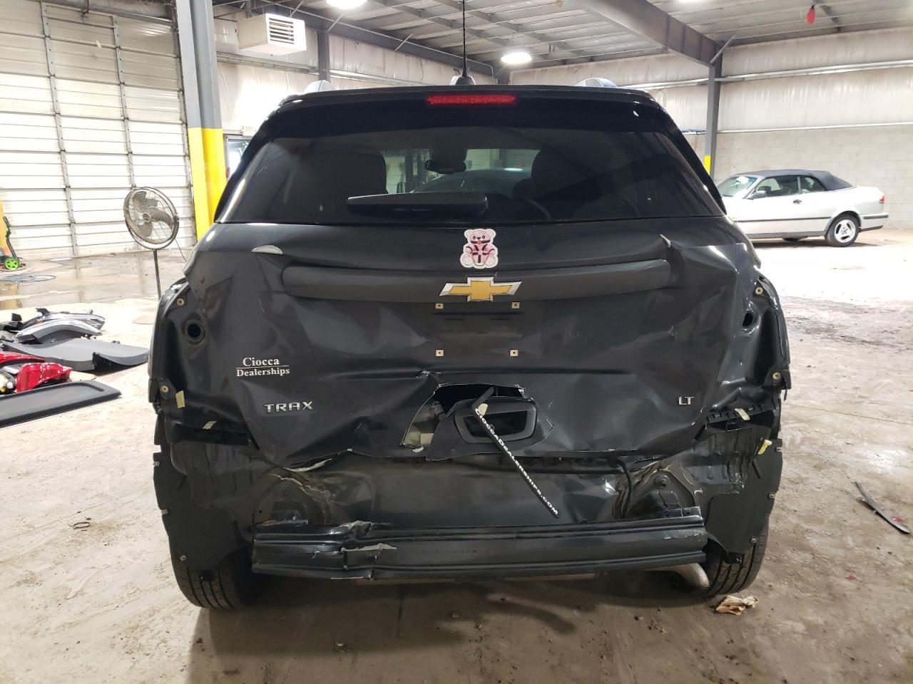 2018 CHEVROLET TRAX 1LT - Image 6