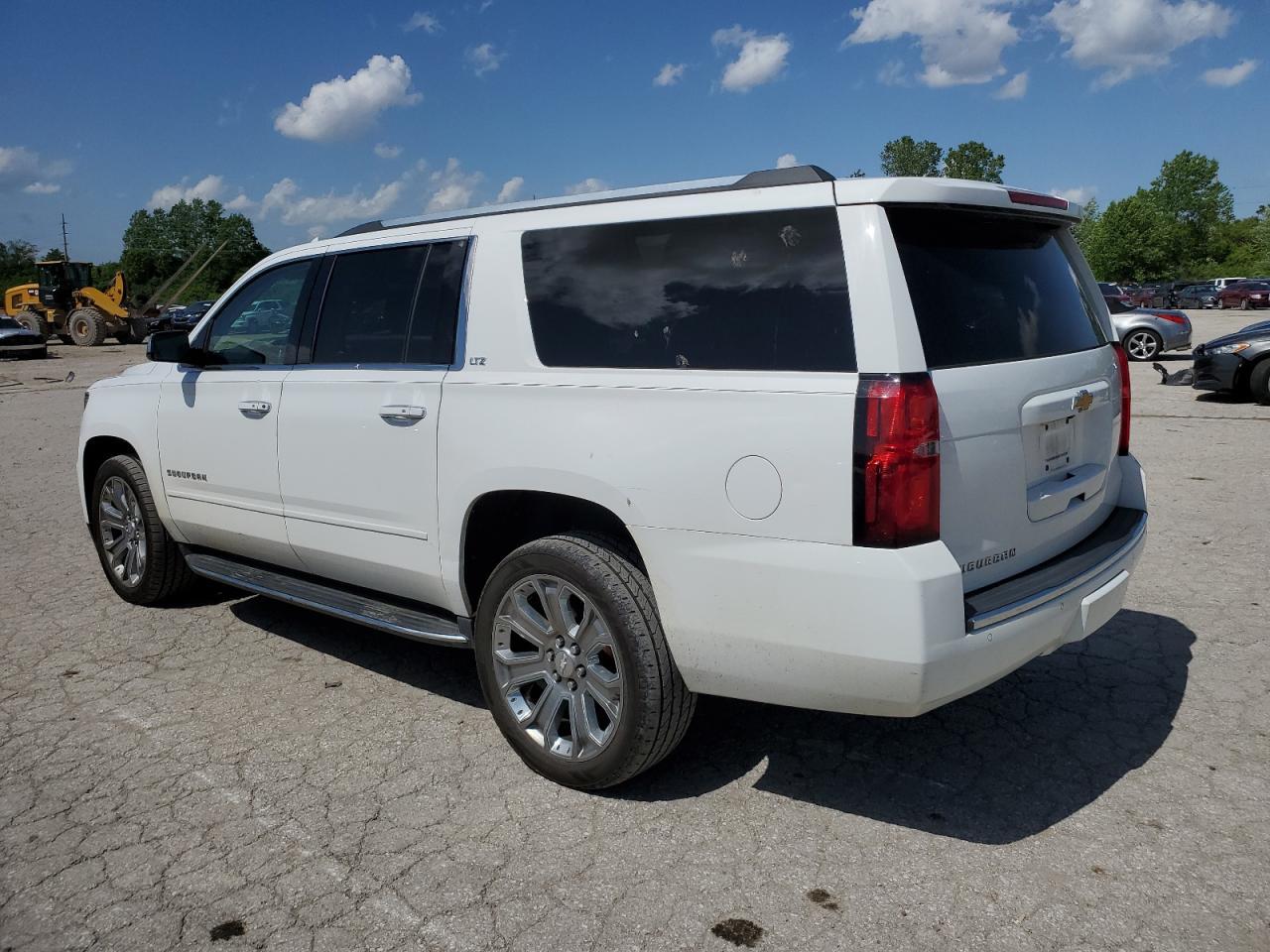 2016 CHEVROLET SUBURBAN K - Image 2
