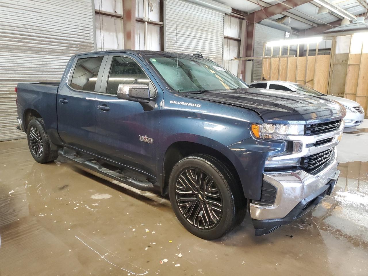 2019 CHEVROLET SILVERADO - Image 4