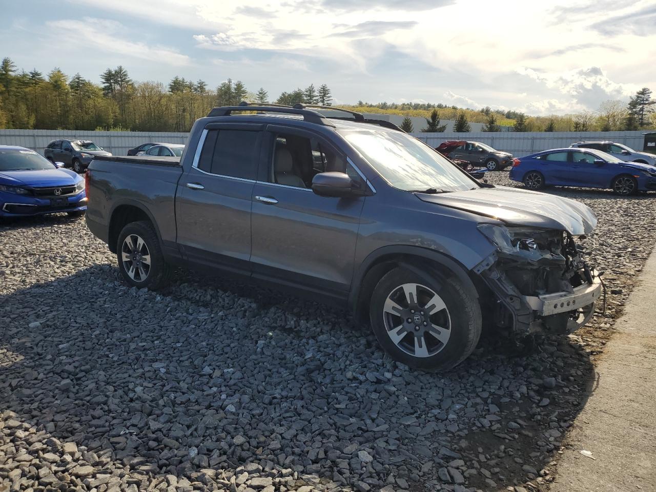2017 HONDA RIDGELINE - Фото 4
