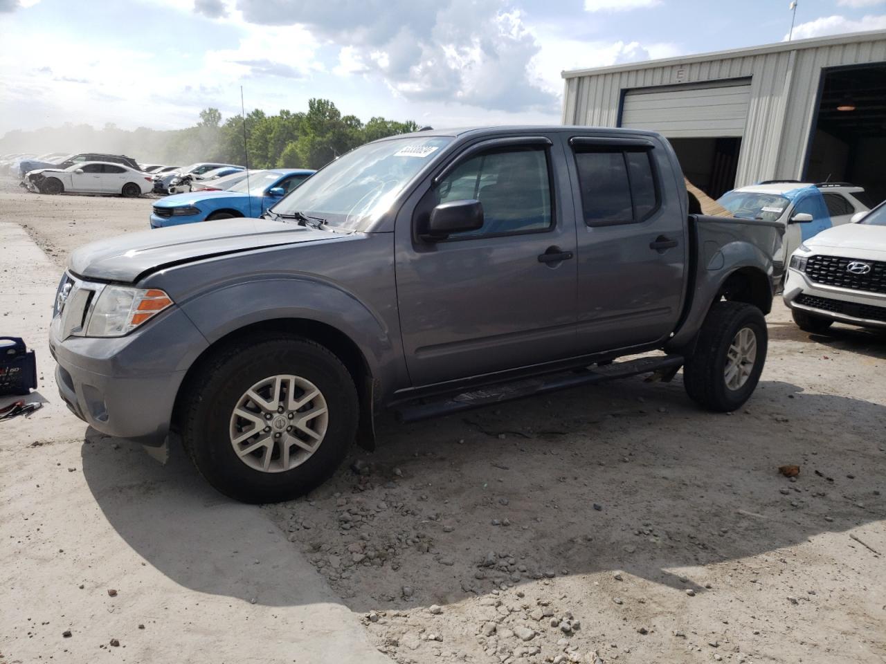 2017 NISSAN FRONTIER S car image