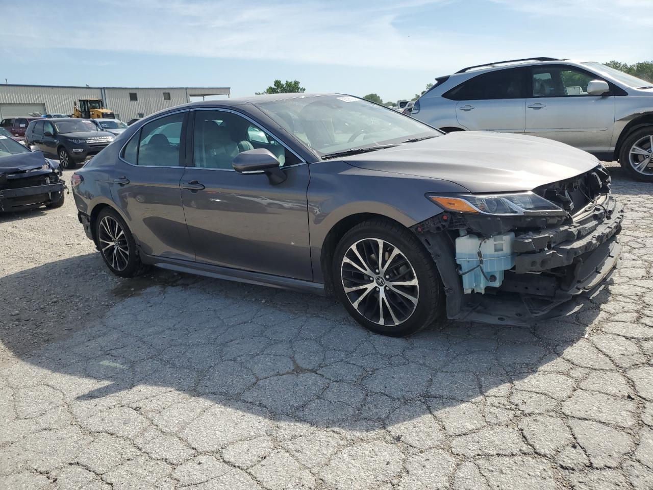 2019 TOYOTA CAMRY L - Image 4