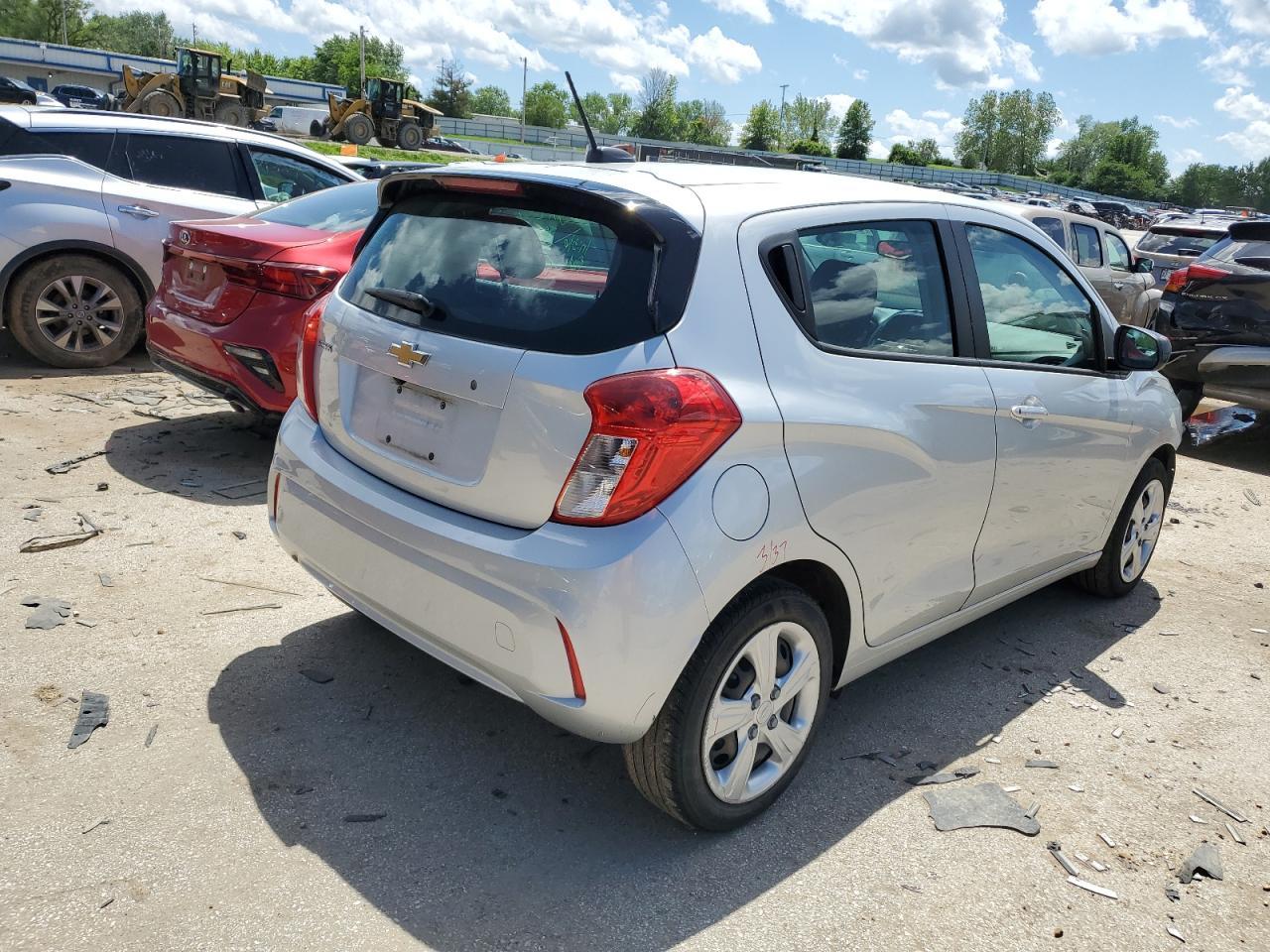 2021 CHEVROLET SPARK LS - Image 3