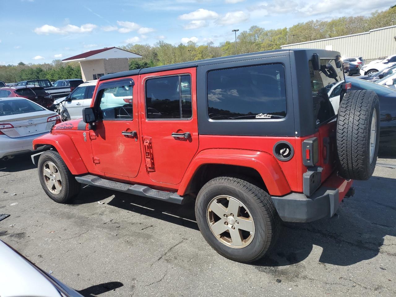 2012 JEEP WRANGLER U - Image 2