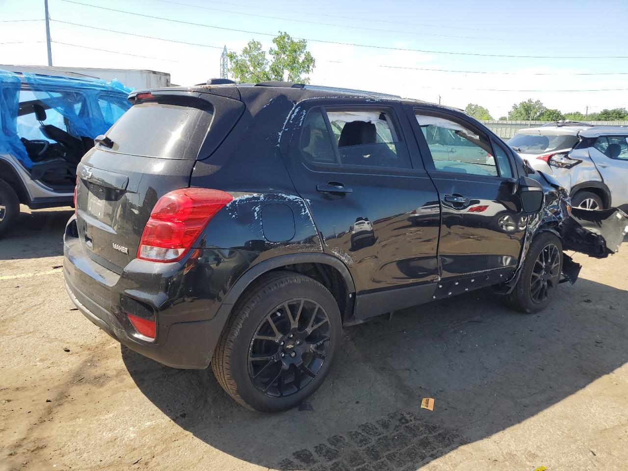 2021 CHEVROLET TRAX 1LT - Image 3