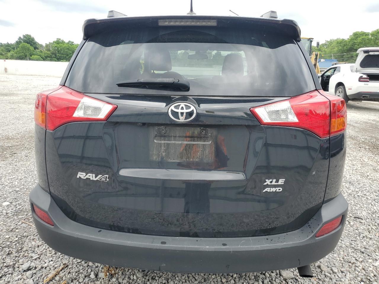 2015 TOYOTA RAV4 XLE - Image 6