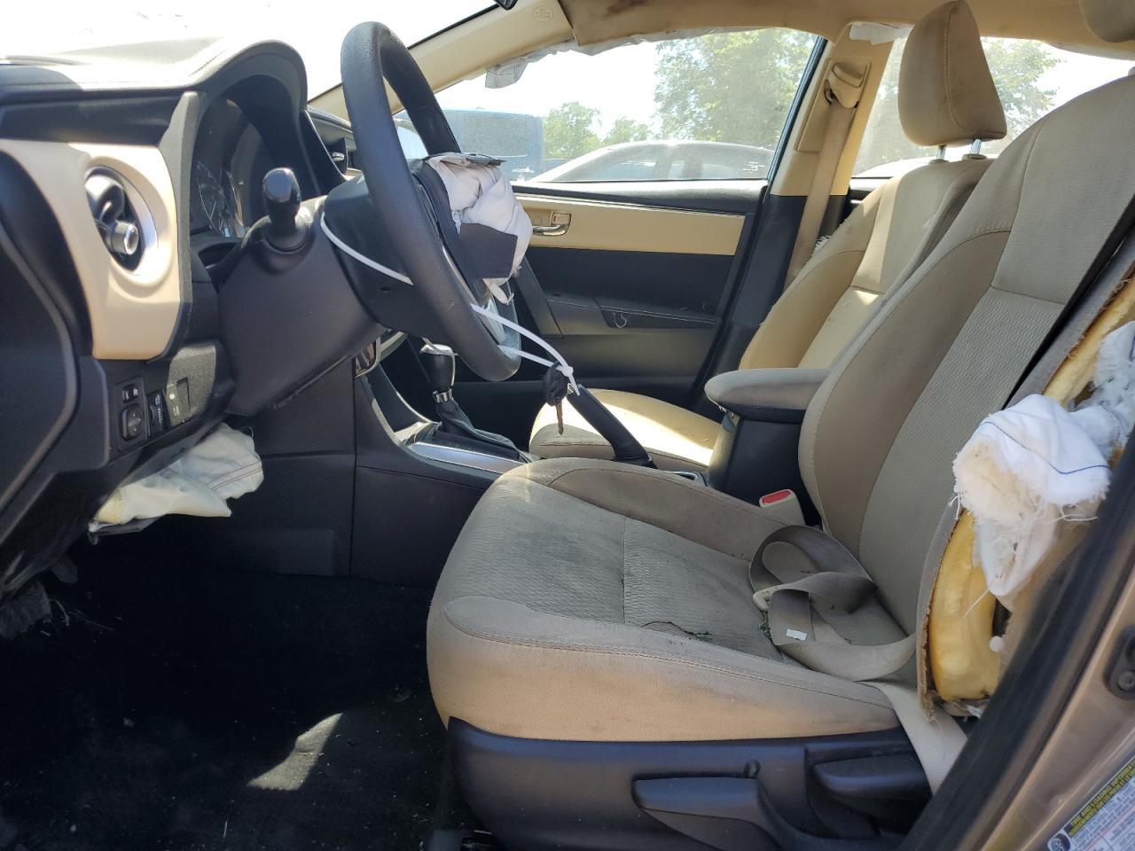 2019 TOYOTA COROLLA L - Image 7