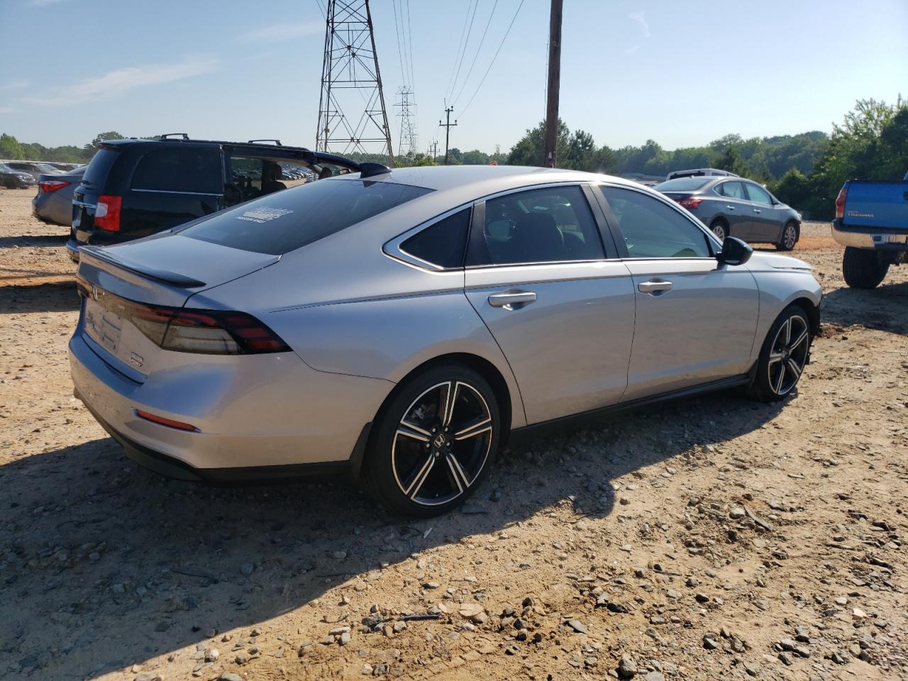 2023 HONDA ACCORD HYB - Image 3