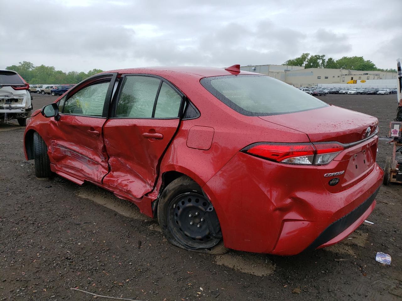 2021 TOYOTA COROLLA LE - Фото 2