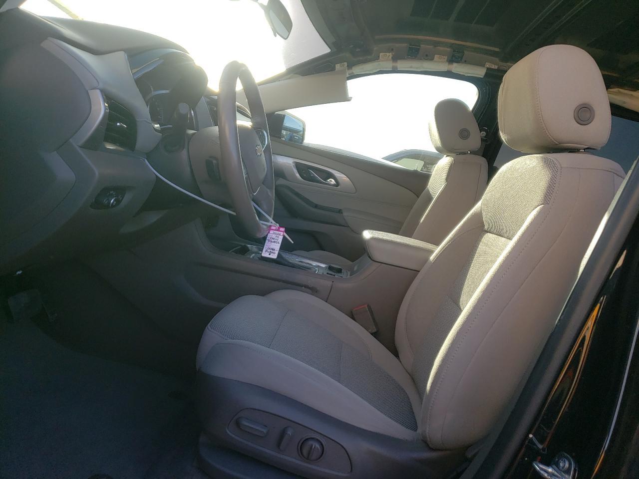 2020 CHEVROLET TRAVERSE L - Фото 7