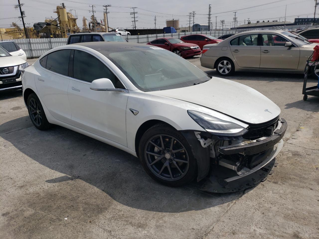 2019 TESLA MODEL 3 - Фото 4