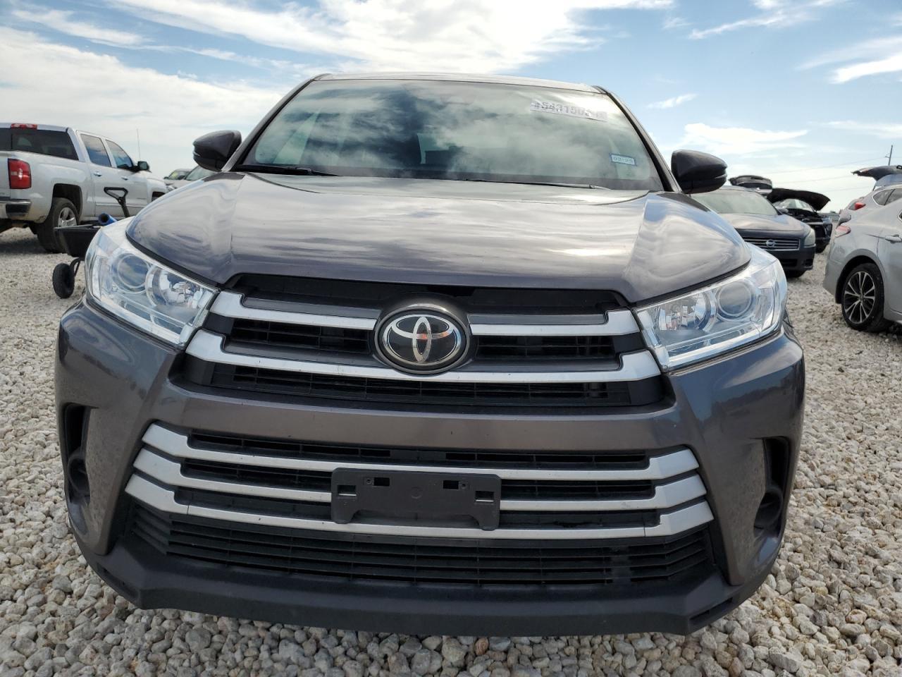 2019 TOYOTA HIGHLANDER - Image 5