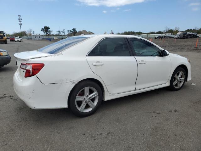 2014 TOYOTA CAMRY L - Image 3