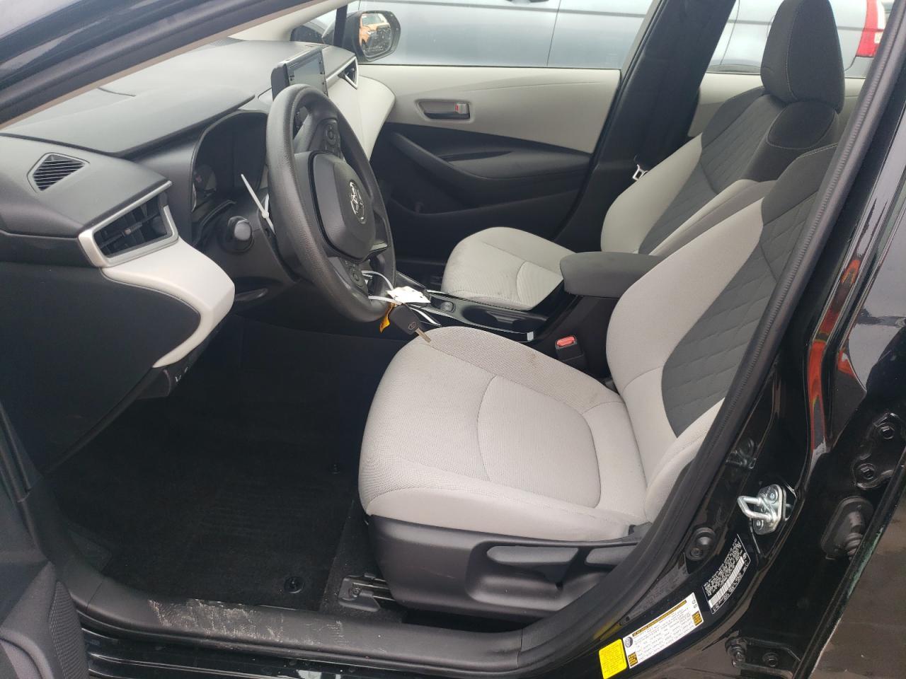 2022 TOYOTA COROLLA LE - Фото 7