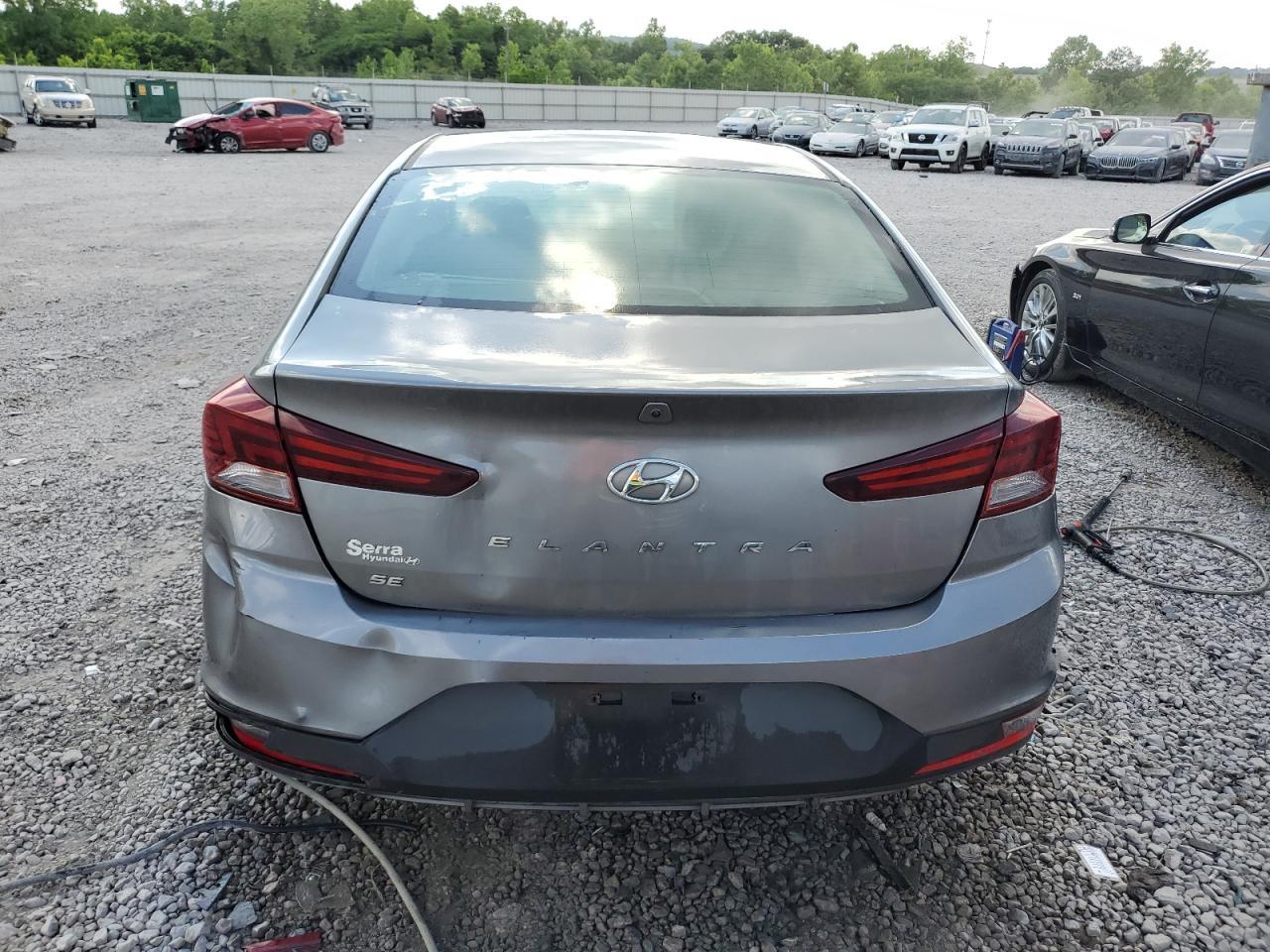 2019 HYUNDAI ELANTRA SE - Фото 6