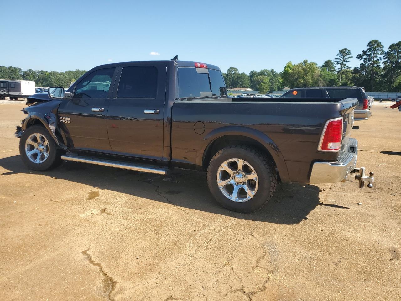 2017 RAM 1500 LARAM - Image 2