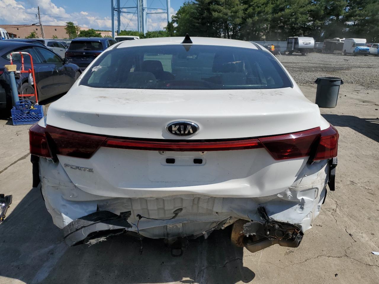 2020 KIA FORTE FE - Image 6