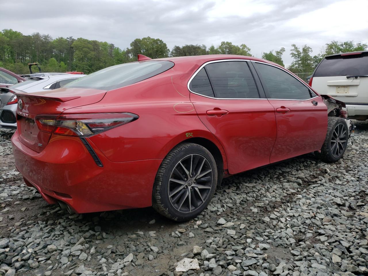2021 TOYOTA CAMRY SE - Image 3