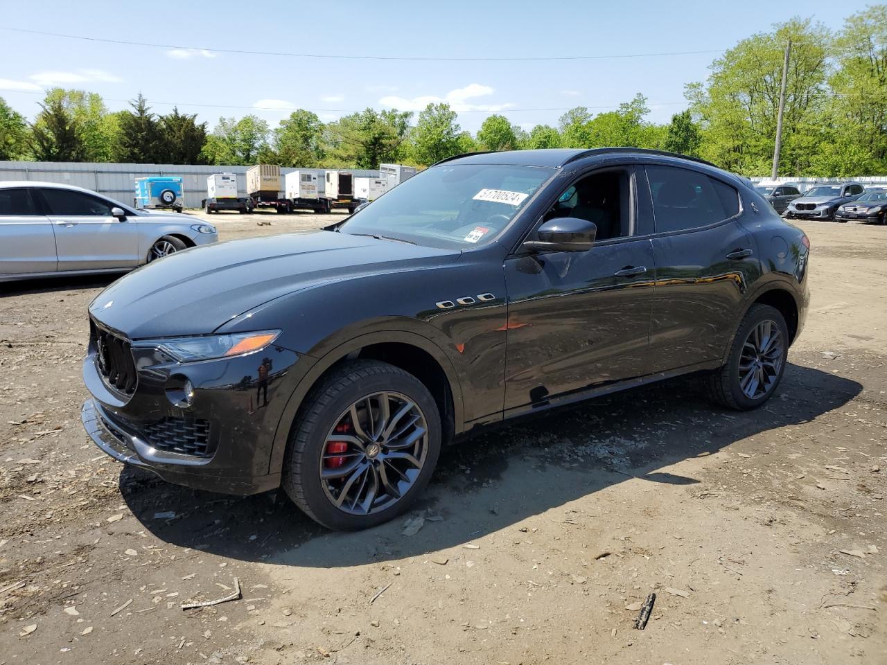 2018 MASERATI LEVANTE car image