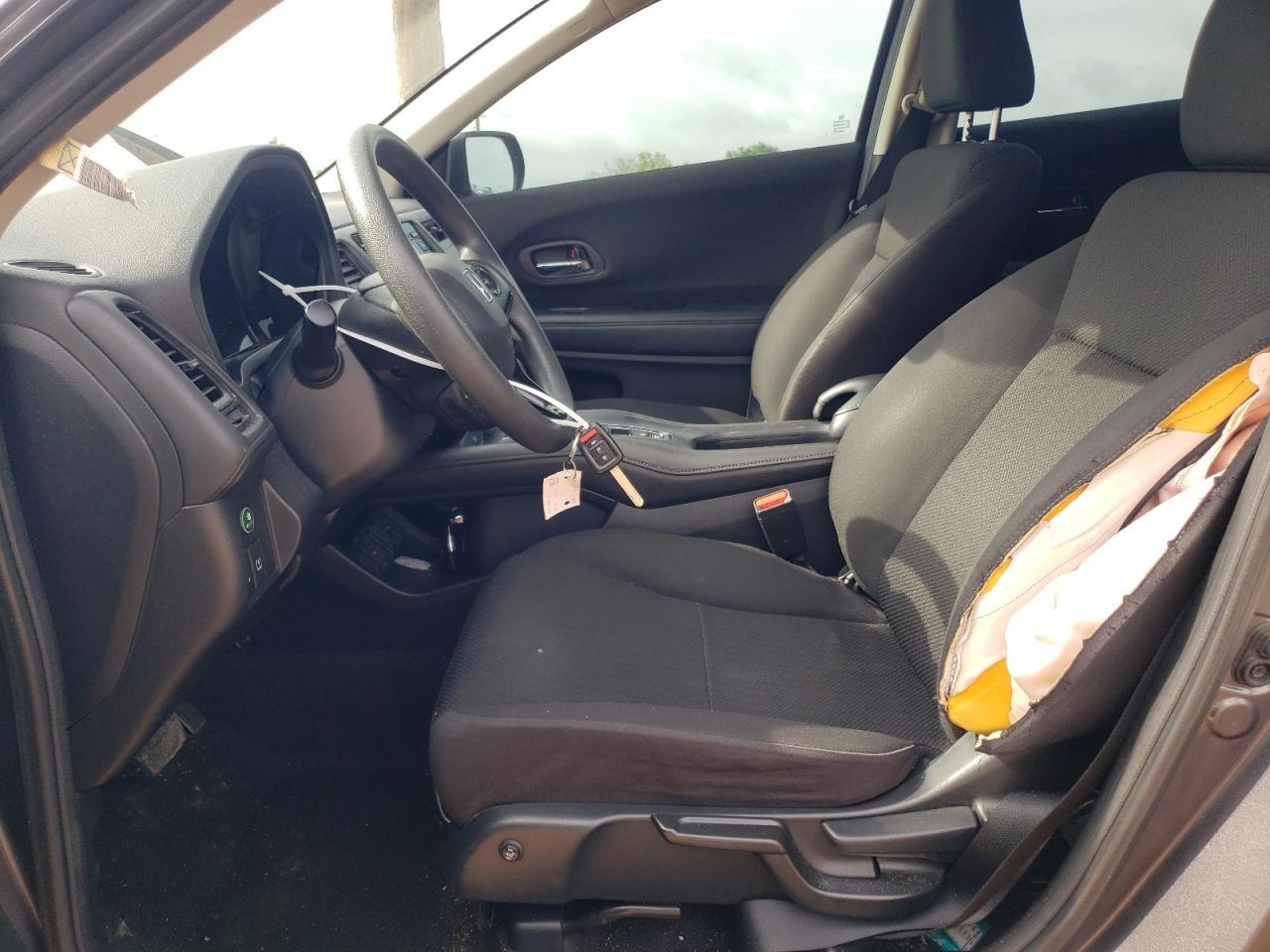 2018 HONDA HR-V LX - Image 7