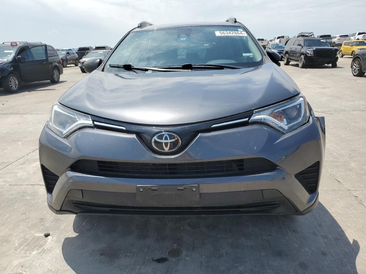 2018 TOYOTA RAV4 LE - Фото 5