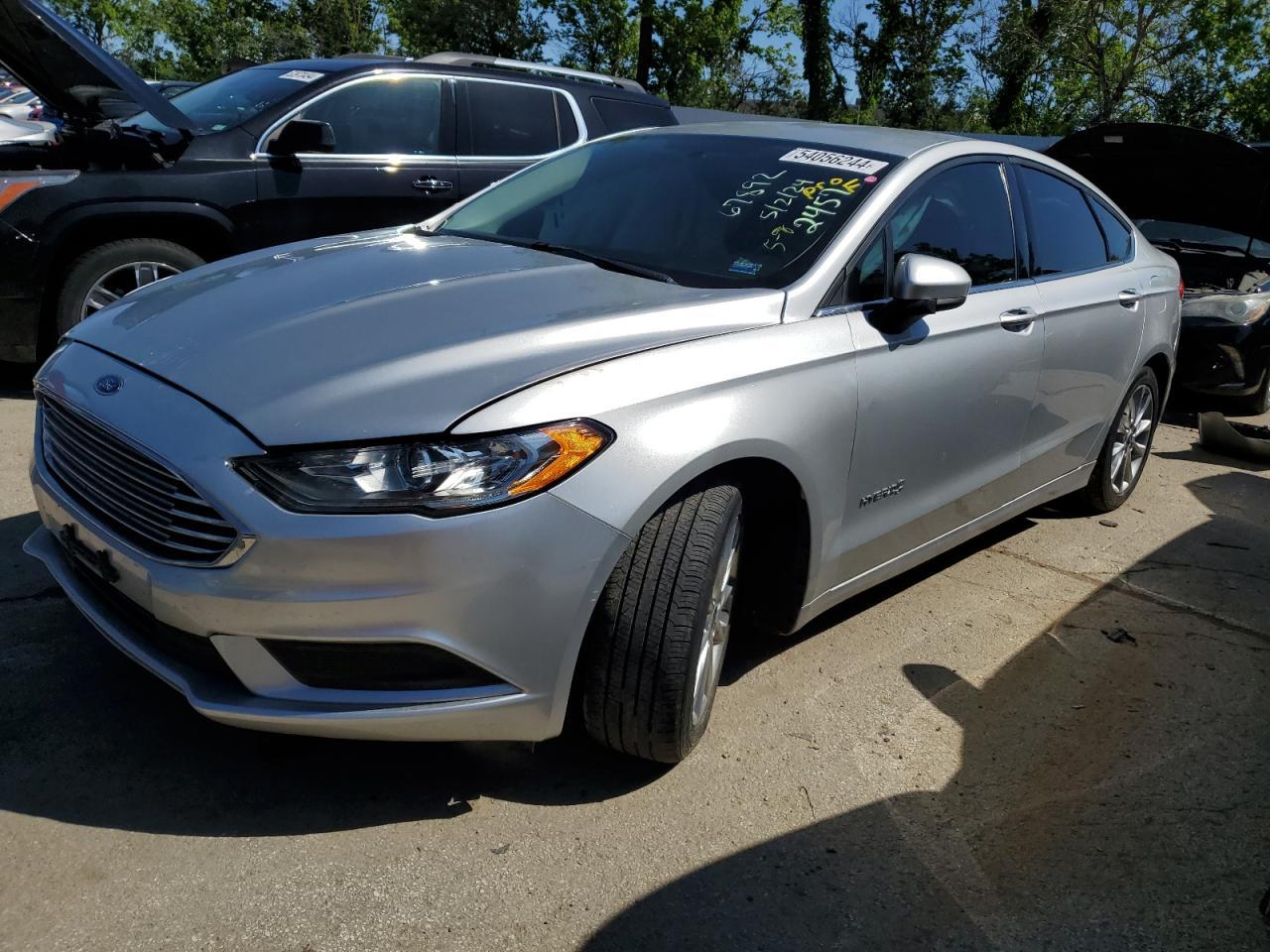 2017 FORD FUSION SE car image