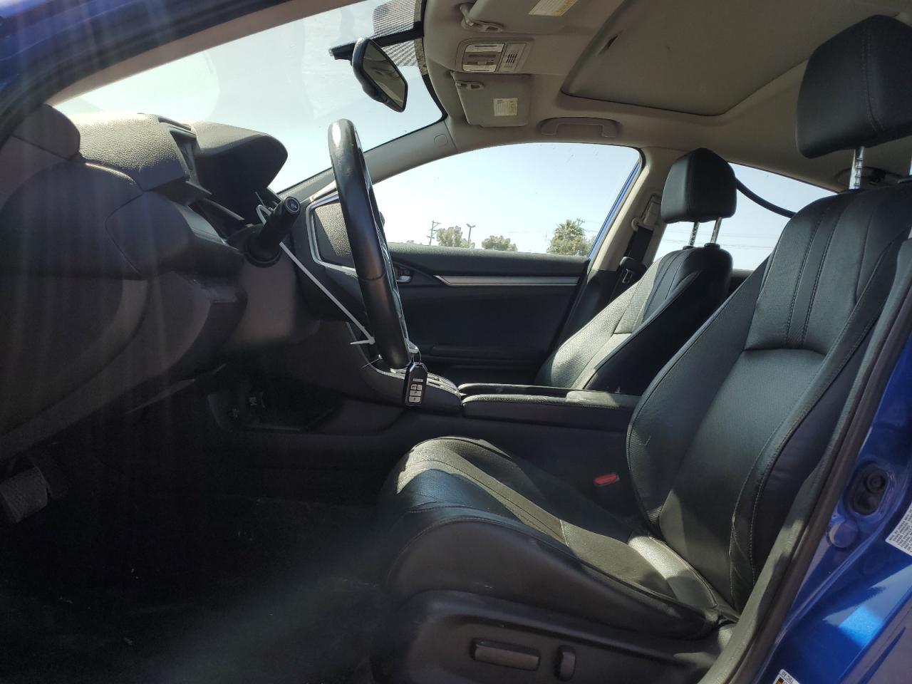 2018 HONDA CIVIC EXL - Image 7