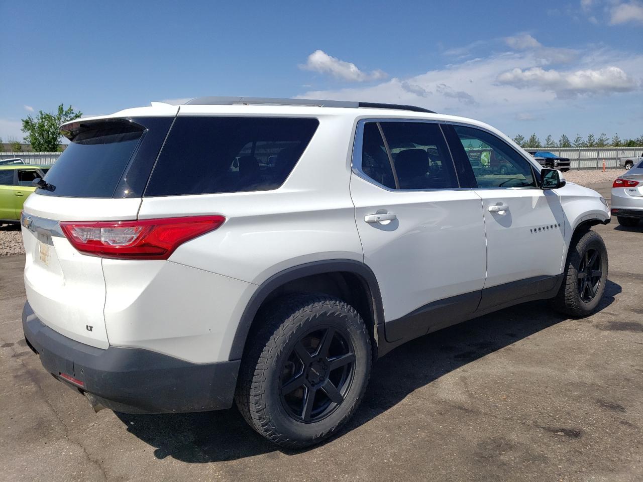 2018 CHEVROLET TRAVERSE L - Фото 3