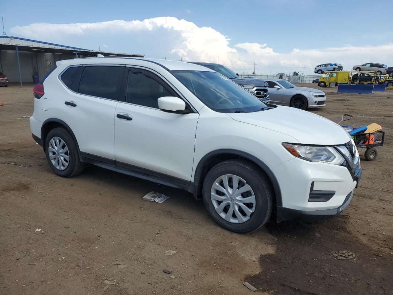2017 NISSAN ROGUE S - Фото 4