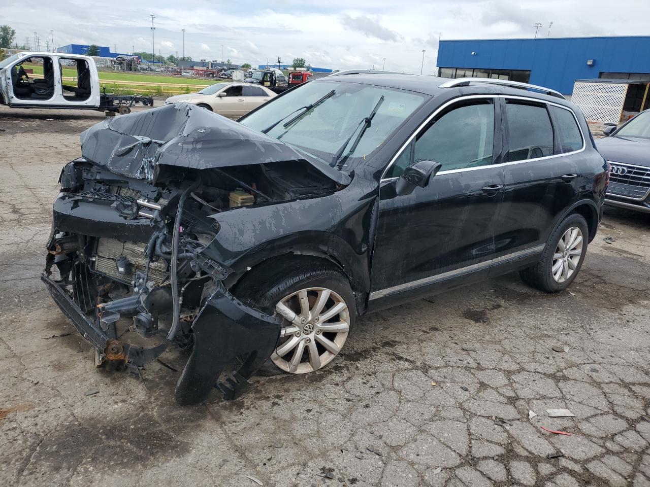 2012 VOLKSWAGEN TOUAREG V6