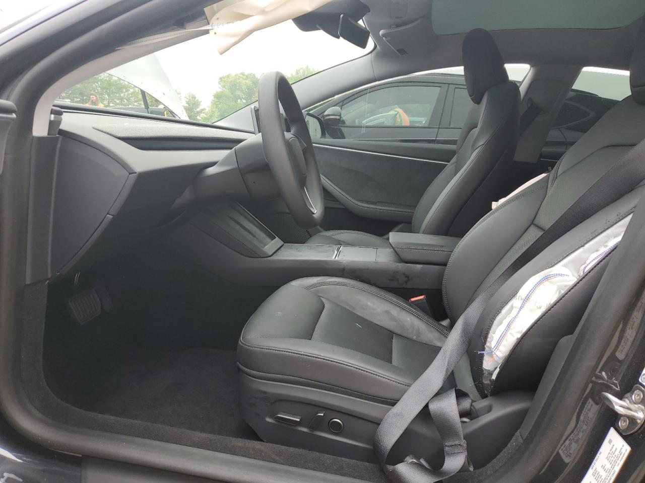 2024 TESLA MODEL 3 - Фото 7