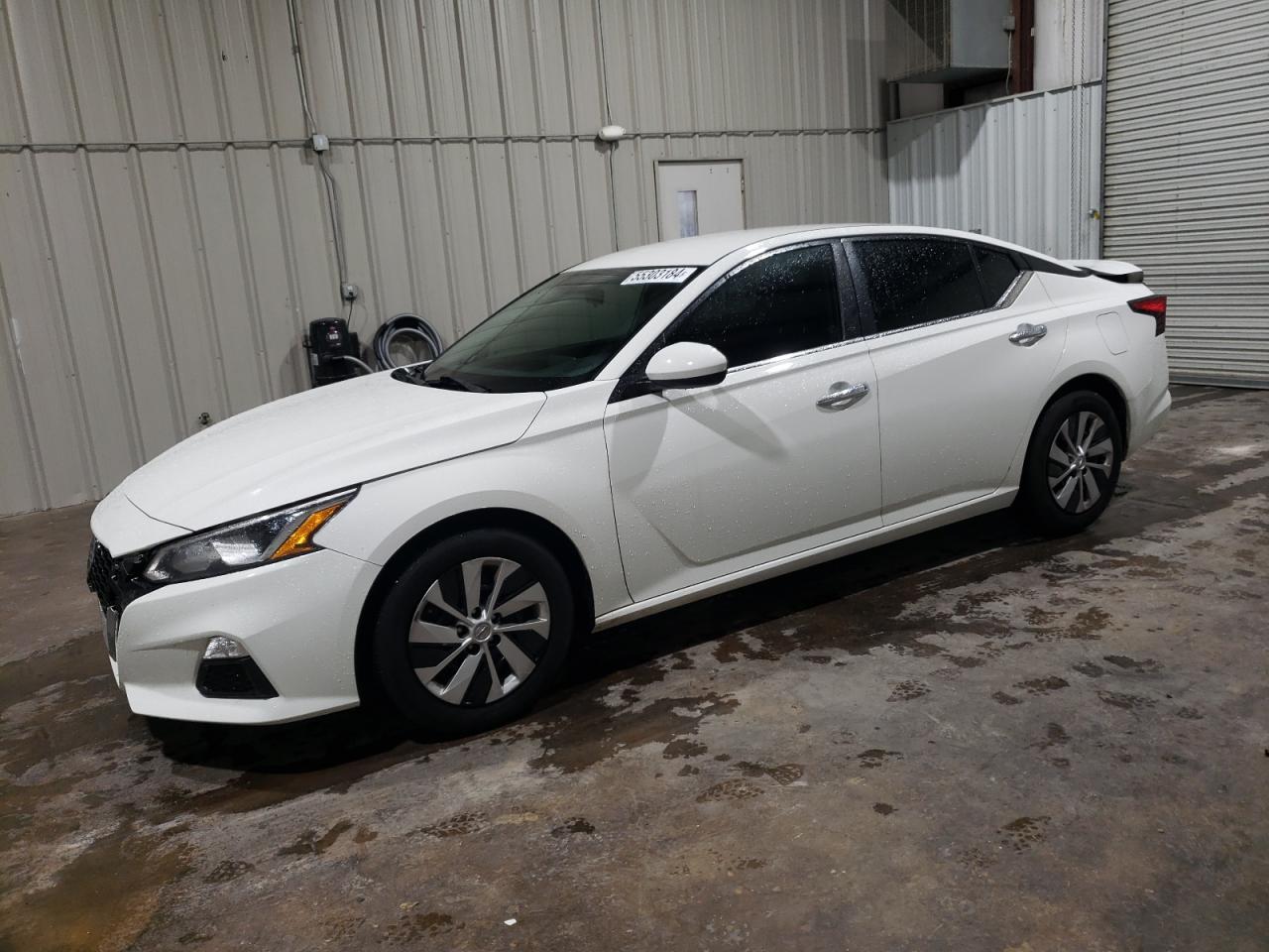 2019 NISSAN ALTIMA S car image