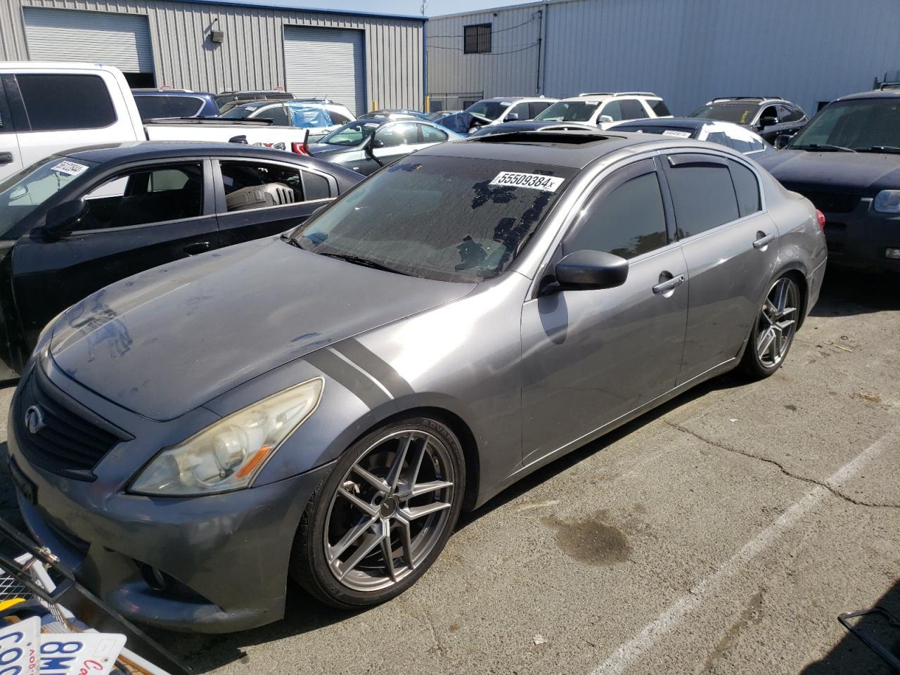 2012 INFINITI G37 car image