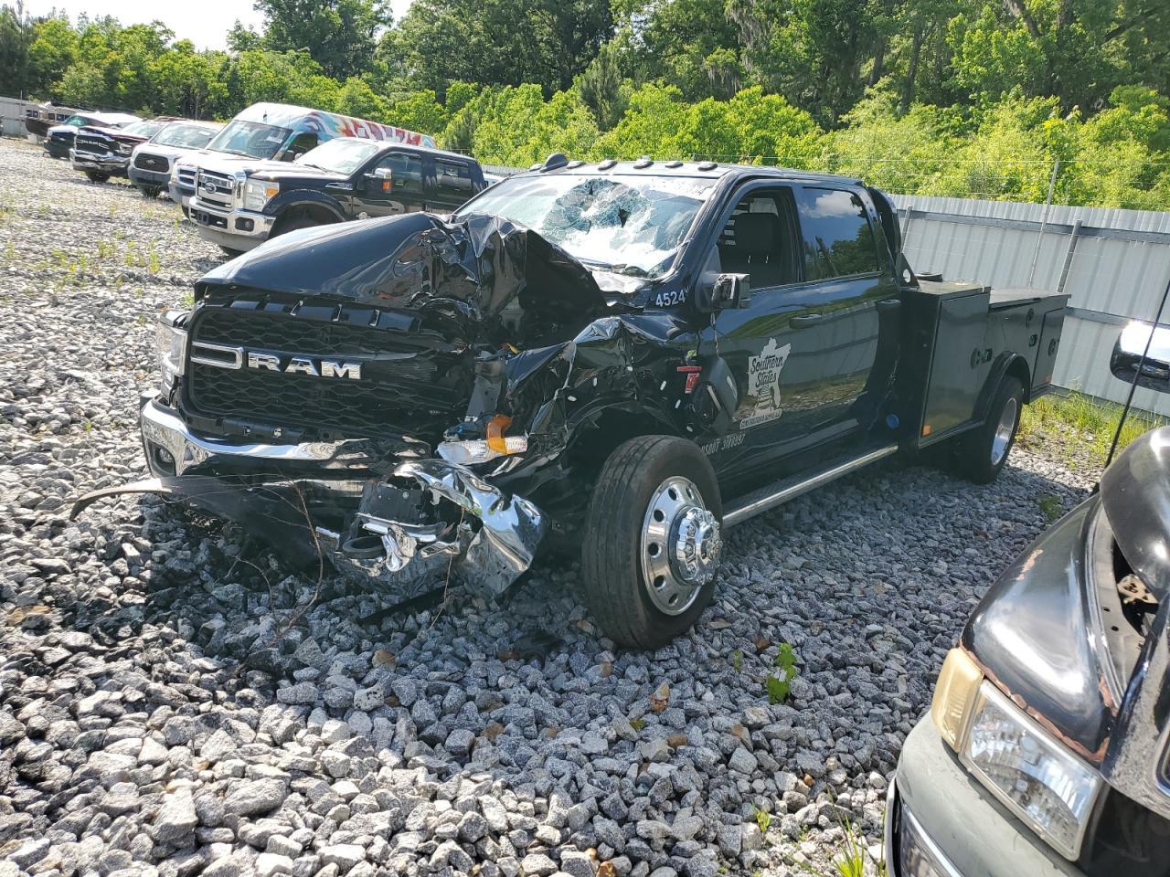 2024 RAM 5500 car image