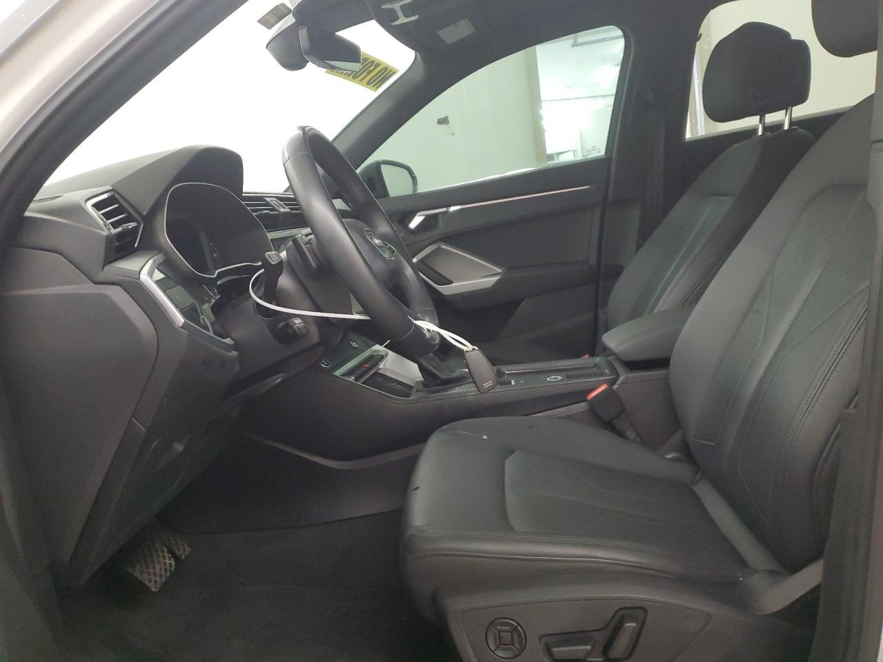 2023 GMC TERRAIN SL - Image 7