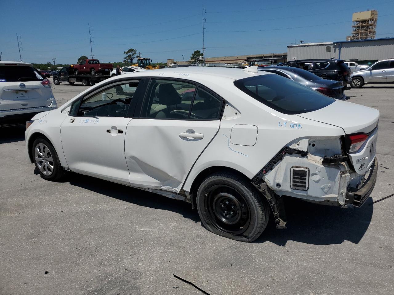 2020 TOYOTA COROLLA LE - Фото 2