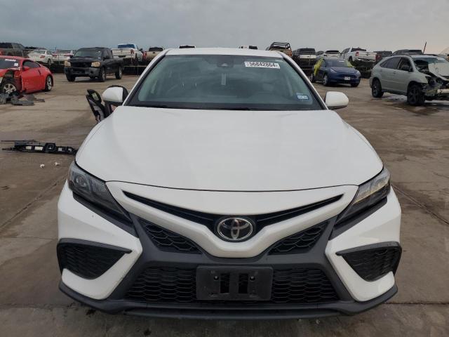 2021 Toyota Camry Se - Image 5