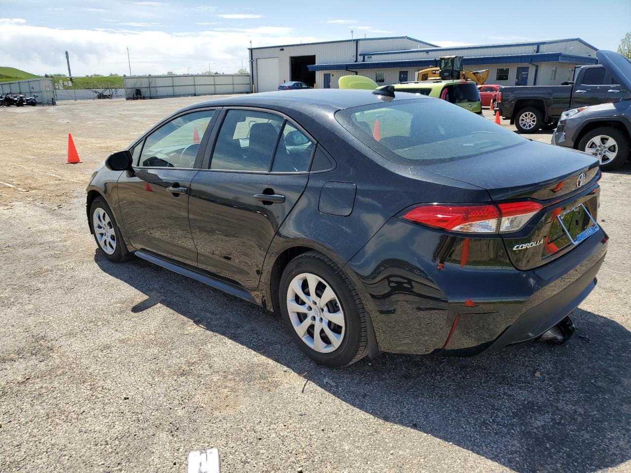 2022 TOYOTA COROLLA LE - Image 2