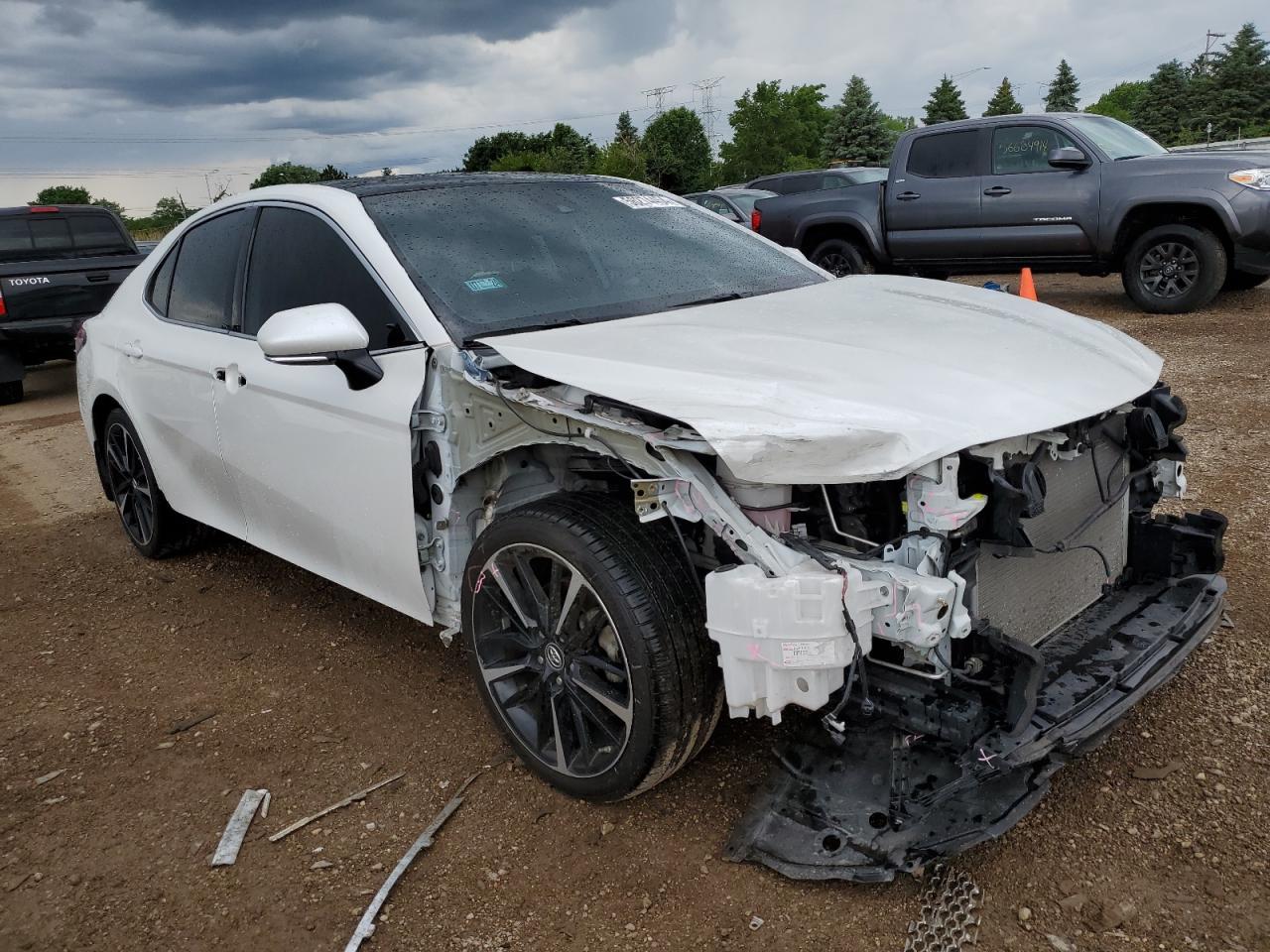 2019 TOYOTA CAMRY XSE - Фото 4