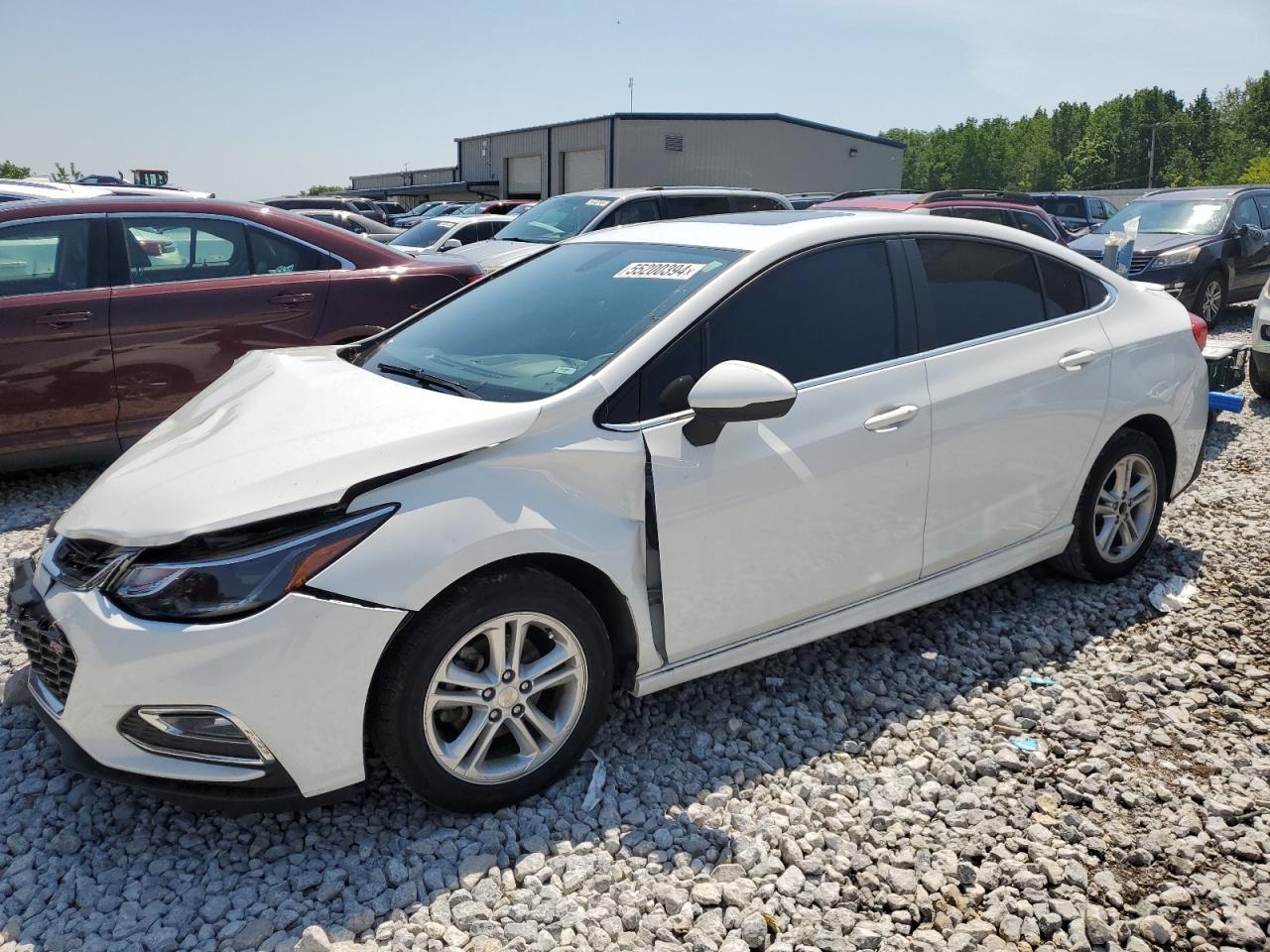 2018 CHEVROLET CRUZE LT car image