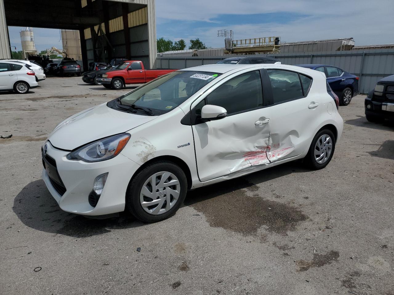 2015 TOYOTA PRIUS C car image