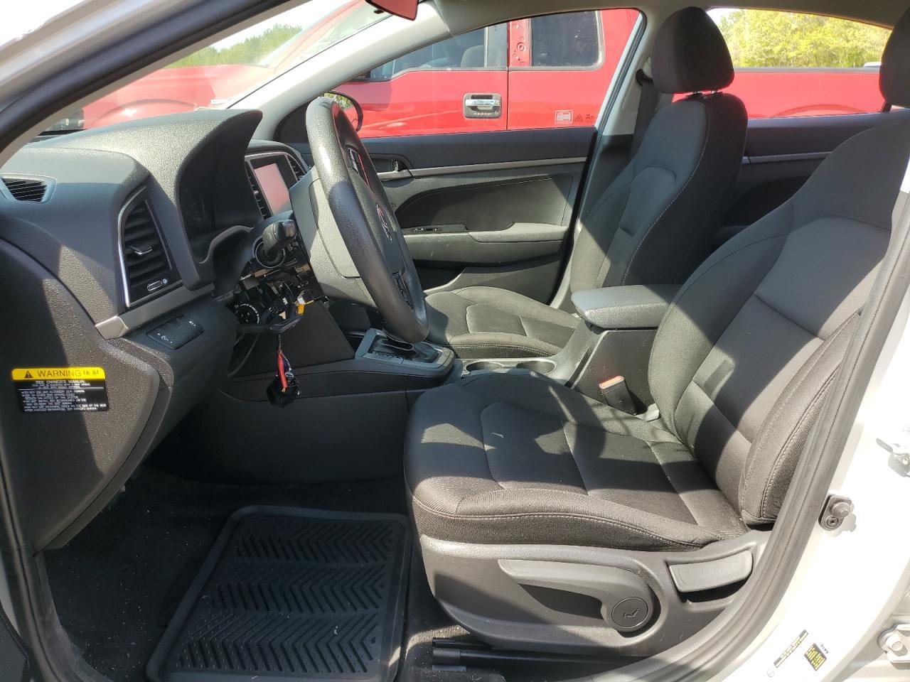 2018 HYUNDAI ELANTRA SE - Фото 7