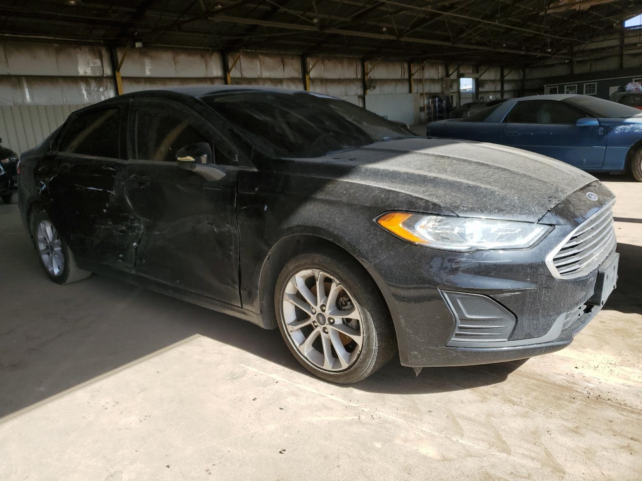 2020 FORD FUSION SE - Image 4