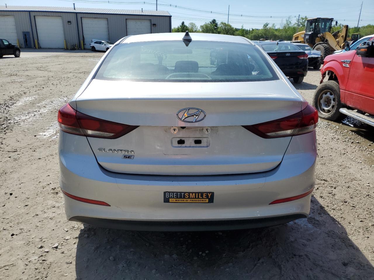 2018 HYUNDAI ELANTRA SE - Фото 6