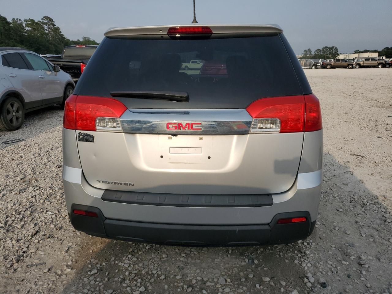 2013 GMC TERRAIN SL - Image 6
