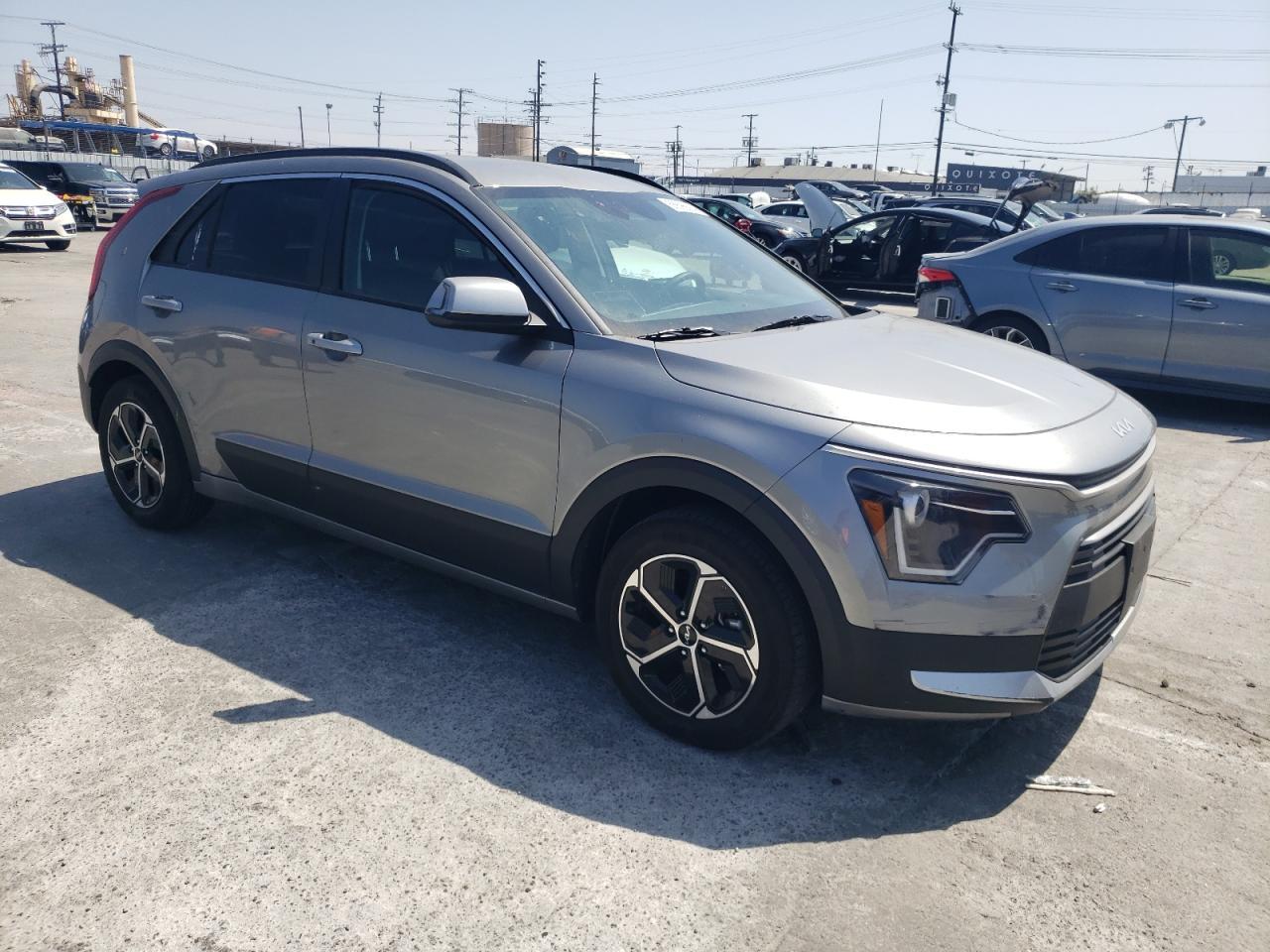 2023 KIA NIRO EX - Image 4