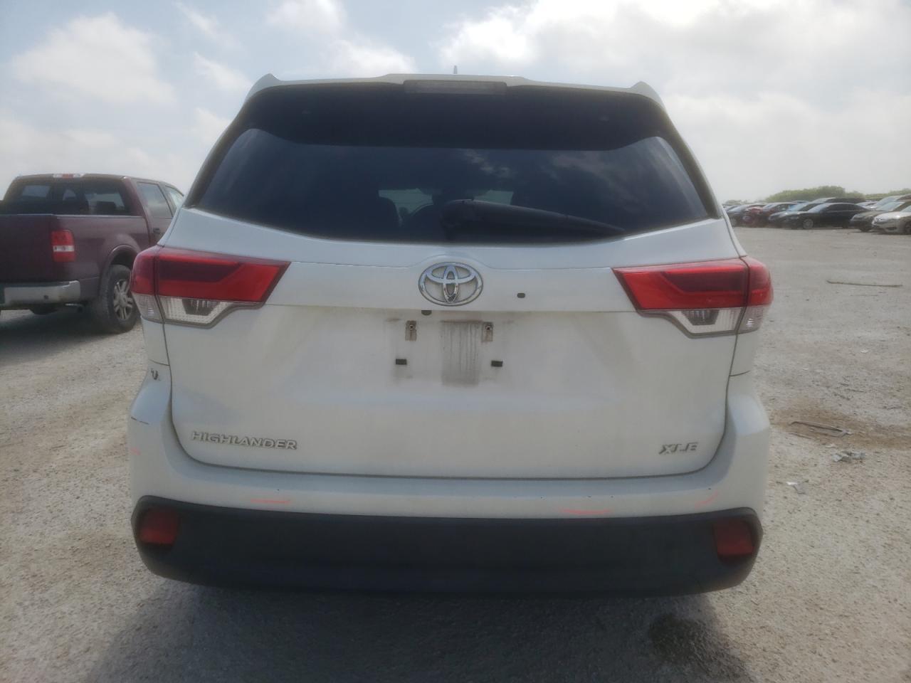 2019 TOYOTA HIGHLANDER - Фото 6