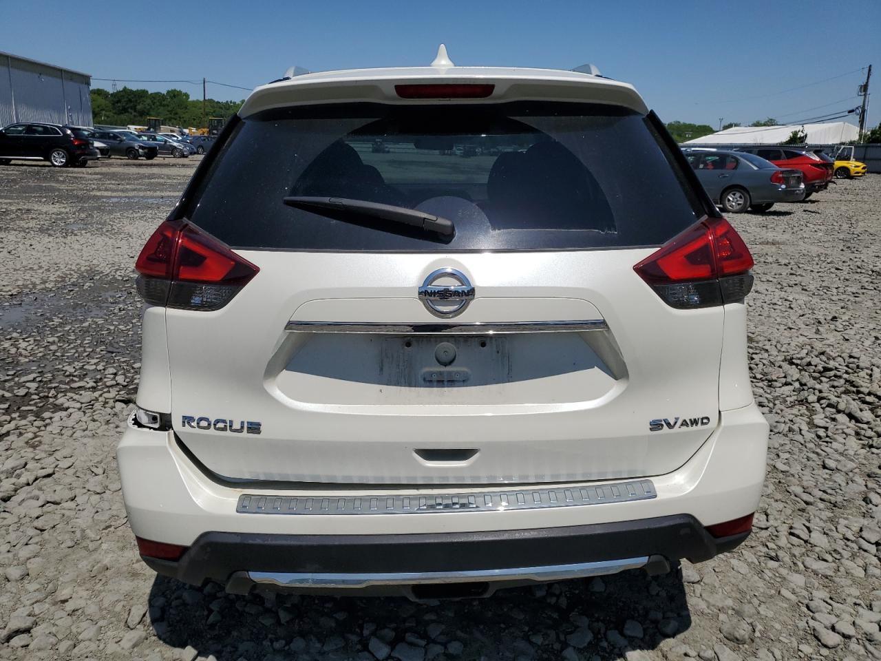 2018 NISSAN ROGUE S - Фото 6